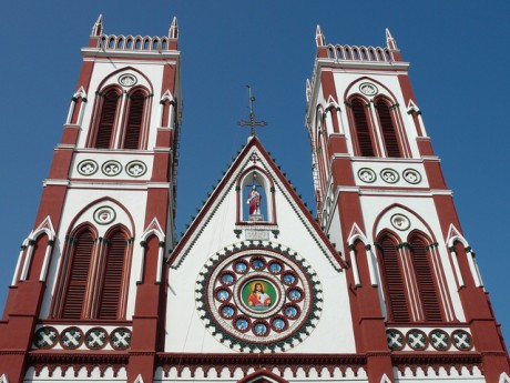 Katedrála v Pondicherry